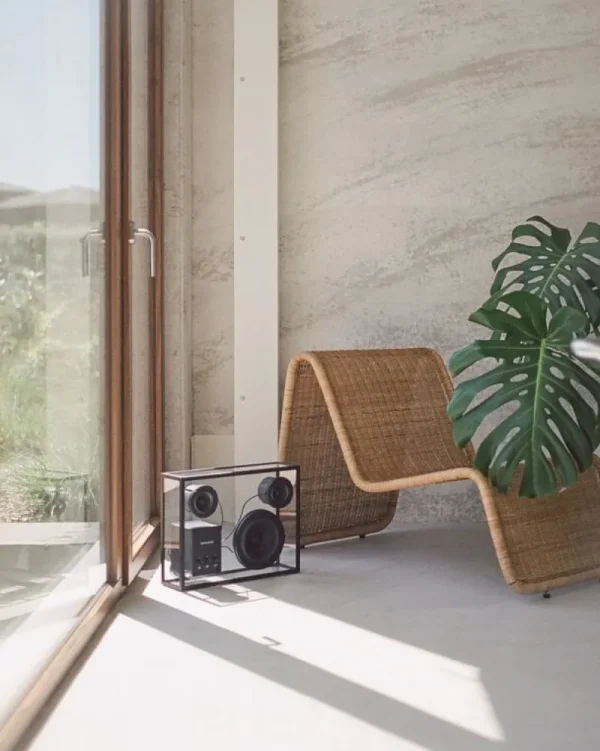 Transparent Unterhaltungselektronik^Speaker, schwarz
