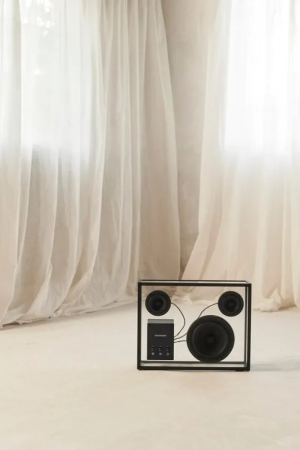 Transparent Unterhaltungselektronik^Speaker, schwarz