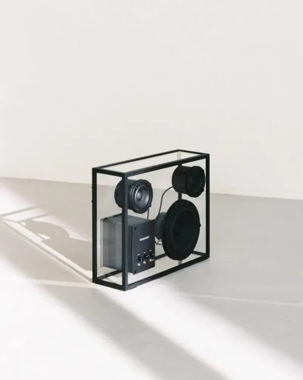 Transparent Unterhaltungselektronik^Speaker, schwarz