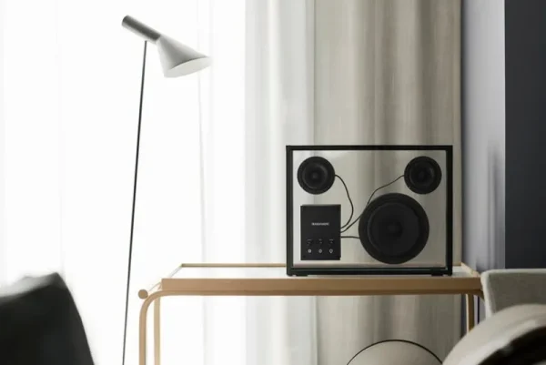 Transparent Unterhaltungselektronik^Speaker, schwarz