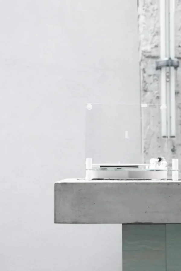 Transparent Unterhaltungselektronik^Turntable, weiß