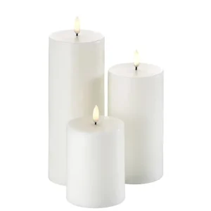 Skultuna Kerzen Und Kerzenhalter-Uyuni Lighting LED Stumpenkerze 7,8 x 20 cm, Nordic White