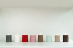 STOFF Copenhagen Kerzen Und Kerzenhalter-Uyuni Lighting LED-Stumpenkerze, 7,8 x 10 cm, rustikale Textur, Olivgrün