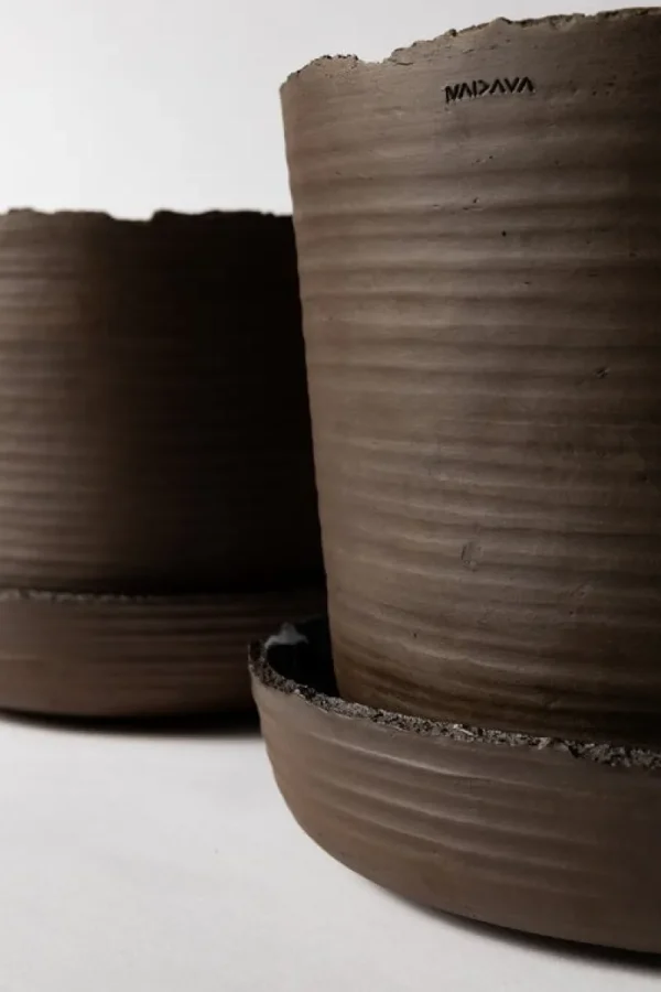 Vaidava Ceramics Indoor-gardening^Soil Topf mit Untersetzer, XL, Braun