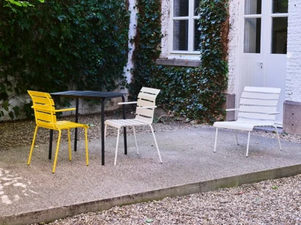 valerie_objects Terrassenmöbel^Aligned Esstisch, 70 x 70 cm, Schwarz