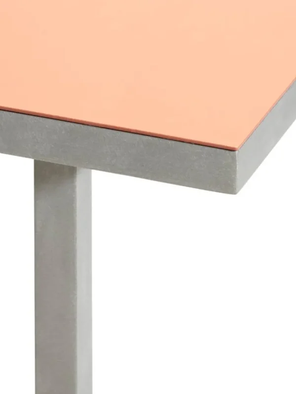 Artek Tische-valerie_objects Alu Esstisch, groß, pink