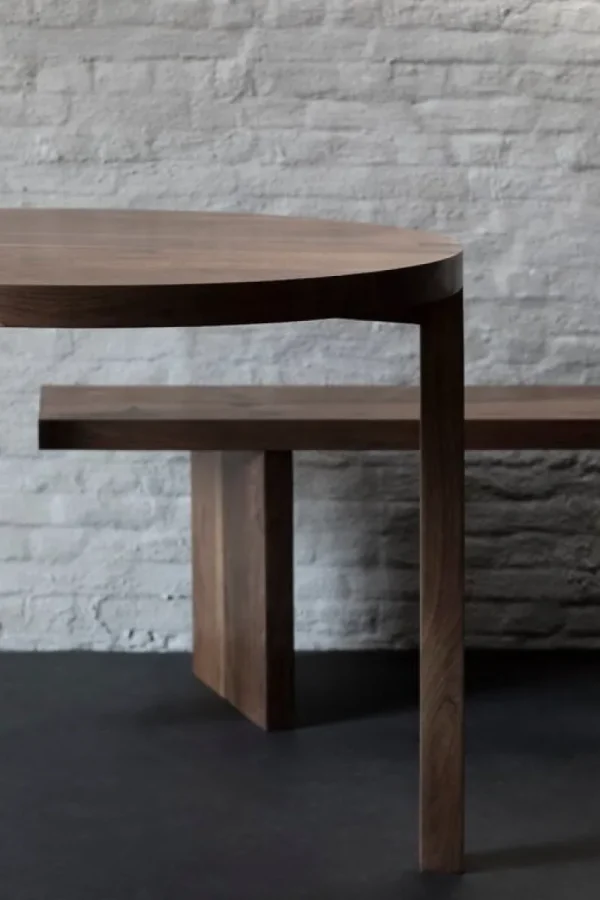 Nikari Sitzgelegenheiten-valerie_objects Solid Bank, 200 cm, Nussbaum