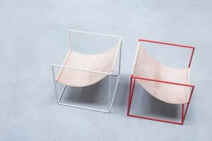 Artek Sitzgelegenheiten-valerie_objects Solo Seat Loungesessel, rot – Leder