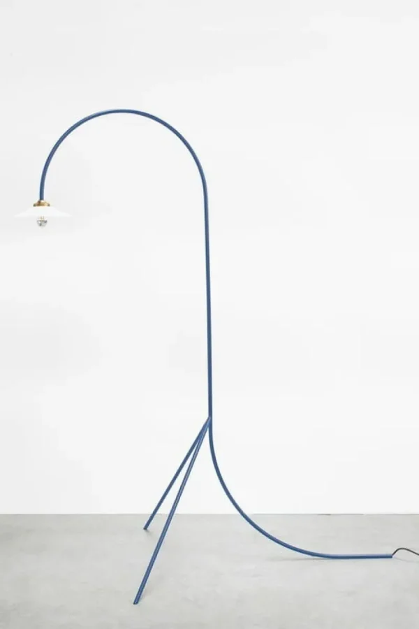 Santa & Cole Stehleuchten-valerie_objects Standing Lamp n1, Blau