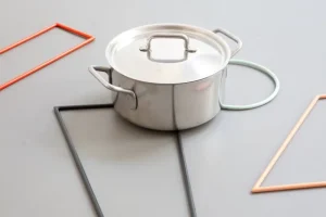 valerie_objects Küchenutensilien^Untersetzer, 4 Stück, lackierter Stahl, Schwarz