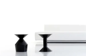 Woud Tische-Viccarbe Shape Tisch O (niedrig), Mattschwarz