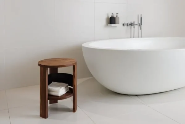 Muuto Tische | Sitzgelegenheiten-Vieser Lauha Hocker, Kebony-Holz braun geölt - Schwarz