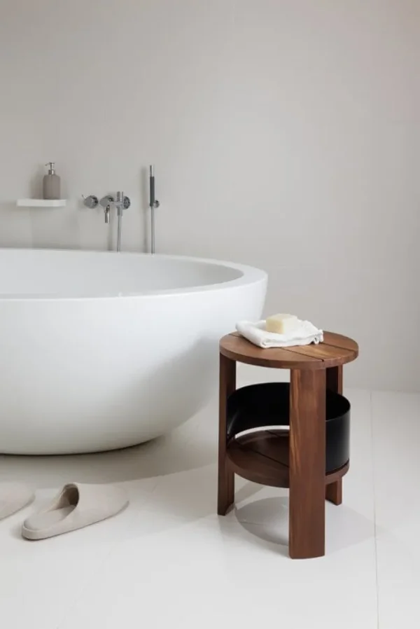 Muuto Tische | Sitzgelegenheiten-Vieser Lauha Hocker, Kebony-Holz braun geölt - Schwarz