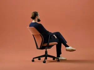 Vitra Bürostühle | Sitzgelegenheiten^ACX Mesh Arbeitsstuhl, Tiefschwarz - Terracotta