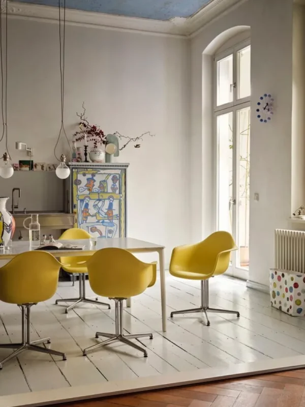 Kinder Vitra Kinderzimmereinrichtung | Uhren^Ball Clock, dawn, Sonderedition