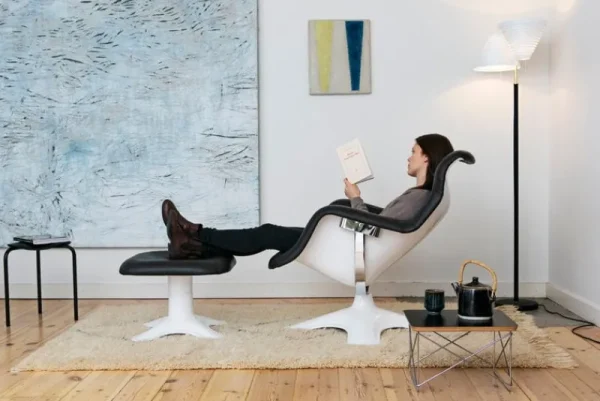 HAY Tische-Vitra Beistelltisch Eames LTR, schwarz – chrom