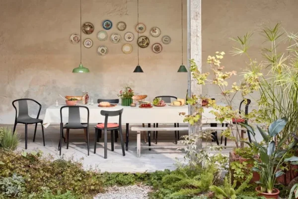 Vitra Terrassenmöbel | Sitzgelegenheiten^Belleville Stuhl, schwarz