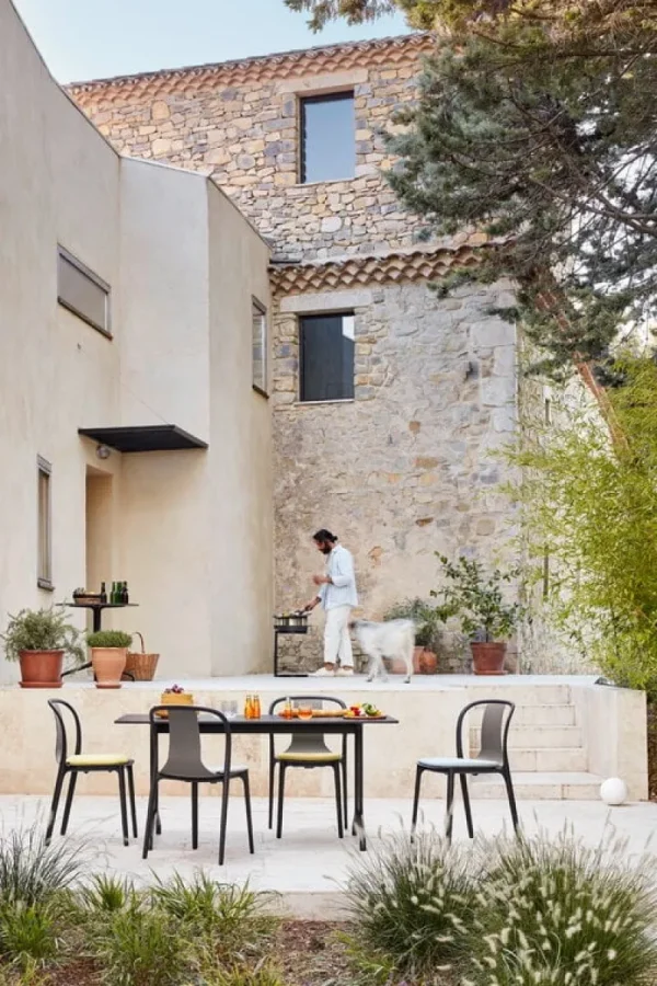 Vitra Terrassenmöbel | Sitzgelegenheiten^Belleville Stuhl, schwarz