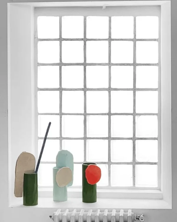 Raawii Vasen-Vitra Disque Vase, Vases Découpage Kollektion