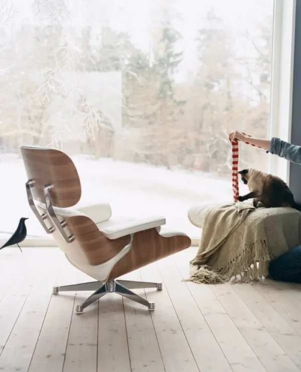 Ariake Sitzgelegenheiten-Vitra Eames Lounge Chair & Ottoman, neue Größe, weißes Walnuss - Weiß