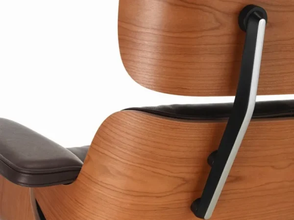 Kartell Sitzgelegenheiten-Vitra Eames Lounge Chair, klass. Gr., amerik. Kirsche - Leder schwarz