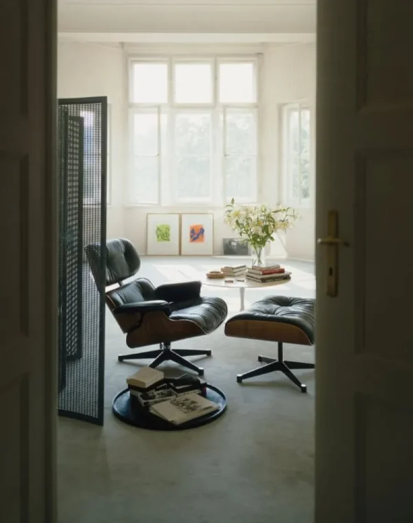 Kartell Sitzgelegenheiten-Vitra Eames Lounge Chair, klass. Größe, Palisander – Leder schwarz