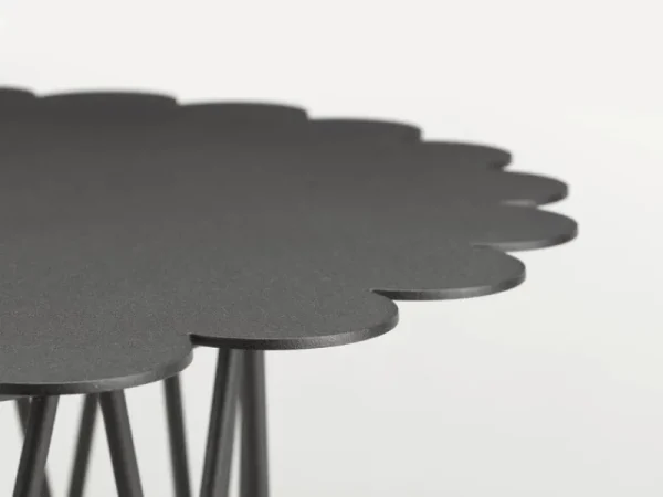 Vitra Terrassenmöbel | Tische^Flower Table, groß, Anthrazit