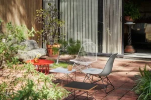 Vitra Terrassenmöbel | Tische^Flower Table, groß, Rot