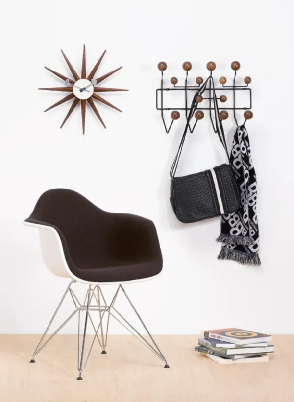 Vitra Garderoben Und Kleiderbügel^Hang it all Garderobe, schokoladenbraun