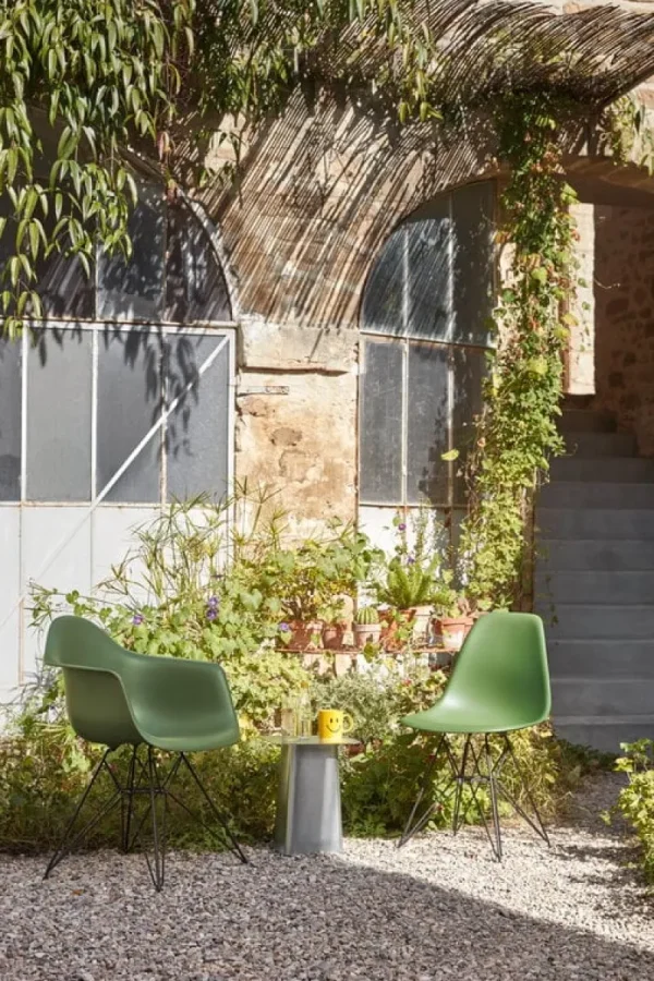 Vitra Terrassenmöbel | Tische^Metal Side Table, S, verzinkt