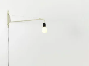 HAY Wandleuchten-Vitra Petite Potence Wandleuchte, Prouvé Blanc Colombe