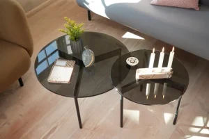 Warm Nordic Tische-From Above Beistelltisch, 52 cm, grau – schwarz