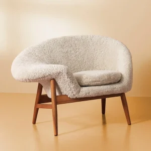 Nikari Sitzgelegenheiten-Warm Nordic Loungesessel Fried Egg, Moonlight, Schafsfell