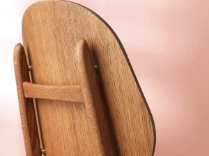 Warm Nordic Sitzgelegenheiten-Stuhl Noble, Eiche, teakfarben geölt