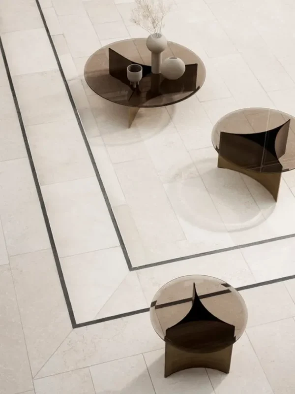 Warm Nordic Tische-Wendelbo Arc Couchtisch, mittelgroß, braunes Glas - bronzefarben patinier