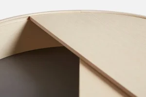 Serax Tische-Woud Arc Couchtisch 66 cm, Esche weiß pigmentiert
