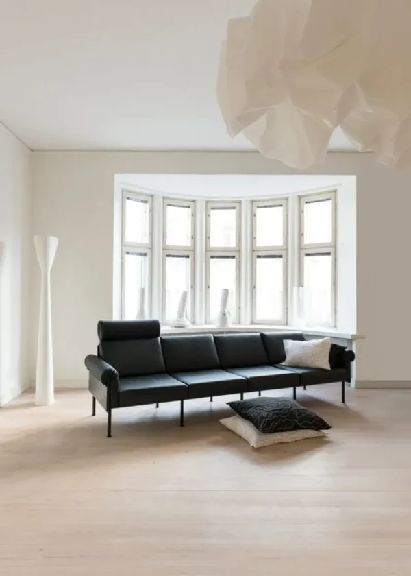 Yrju00f6 Kukkapuro Sofas Und Liegen | Sitzgelegenheiten-Yrjö Kukkapuro Ateljee Kopfstütze, schwarzes Leder