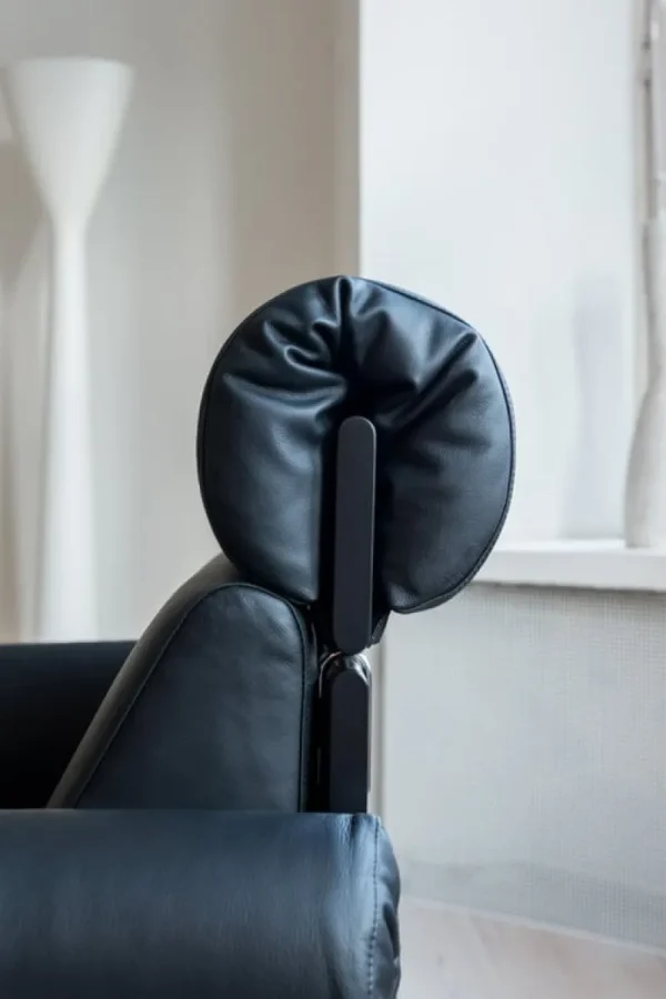 Yrju00f6 Kukkapuro Sofas Und Liegen | Sitzgelegenheiten-Yrjö Kukkapuro Ateljee Kopfstütze, schwarzes Leder