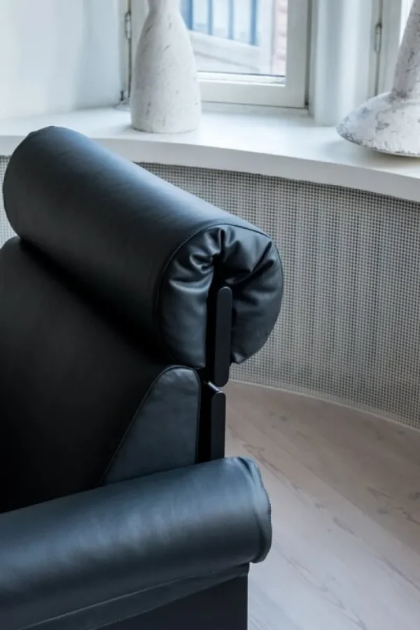 Yrju00f6 Kukkapuro Sofas Und Liegen | Sitzgelegenheiten-Yrjö Kukkapuro Ateljee Kopfstütze, schwarzes Leder